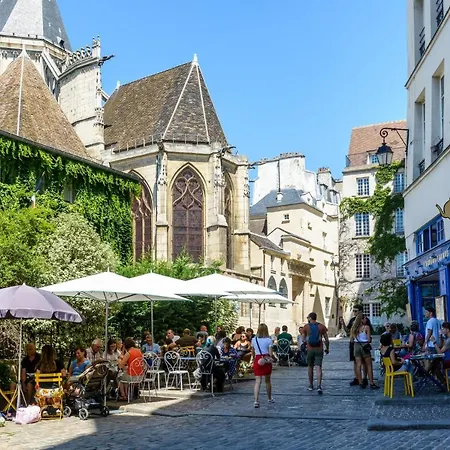 Bel Au Marais De Paris